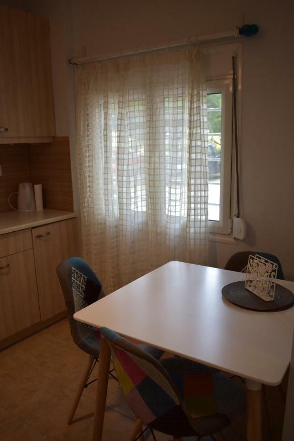 Cozy Apartment In Central アテネ エクステリア 写真